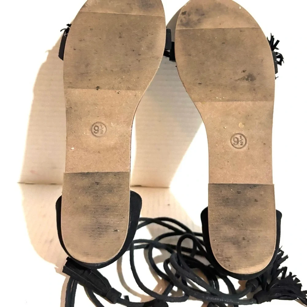 Mossimo Supply Co. Black and Brown Fringe Sandals